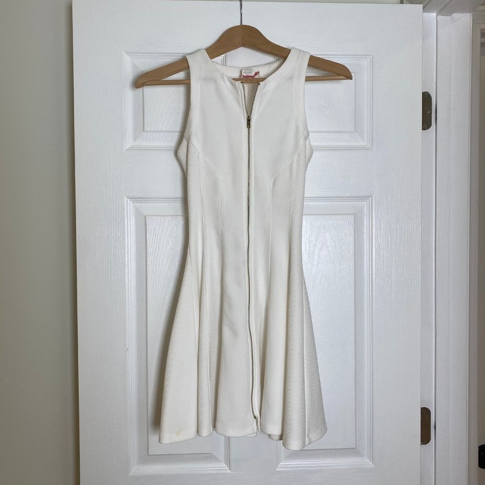 White Sleeveless Gold Zip Up Dress Sz XXS